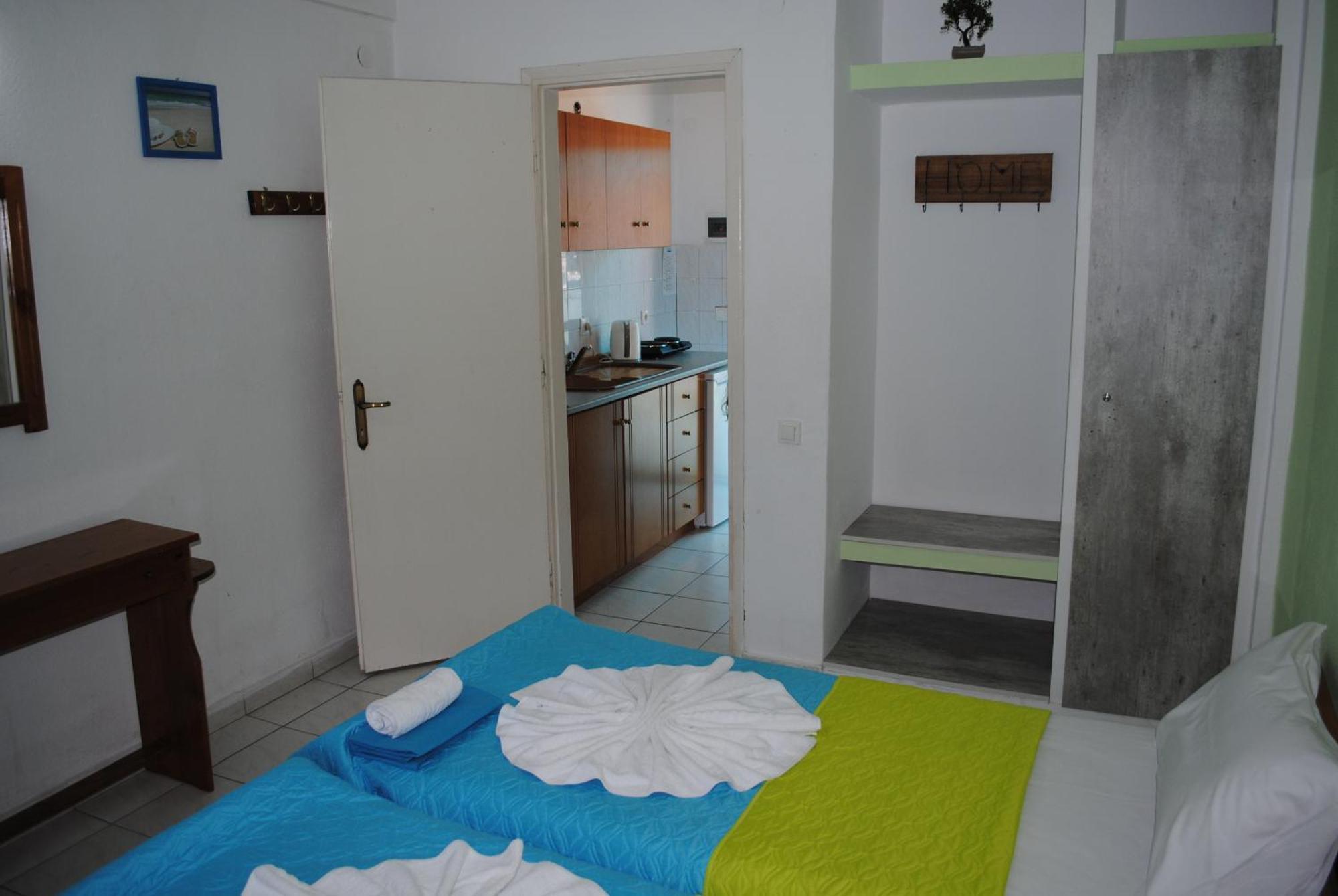 Artemis Apartments Paralia Dionysiou Dış mekan fotoğraf