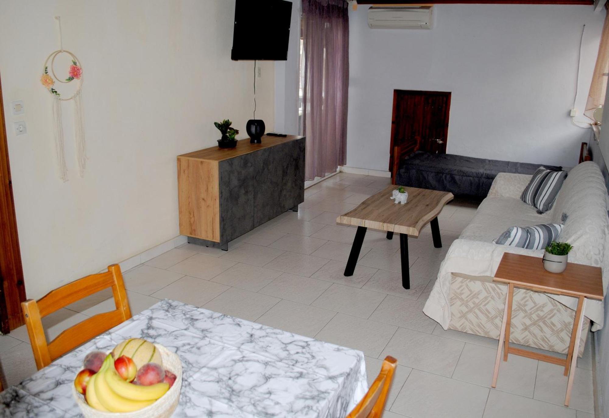 Artemis Apartments Paralia Dionysiou Dış mekan fotoğraf