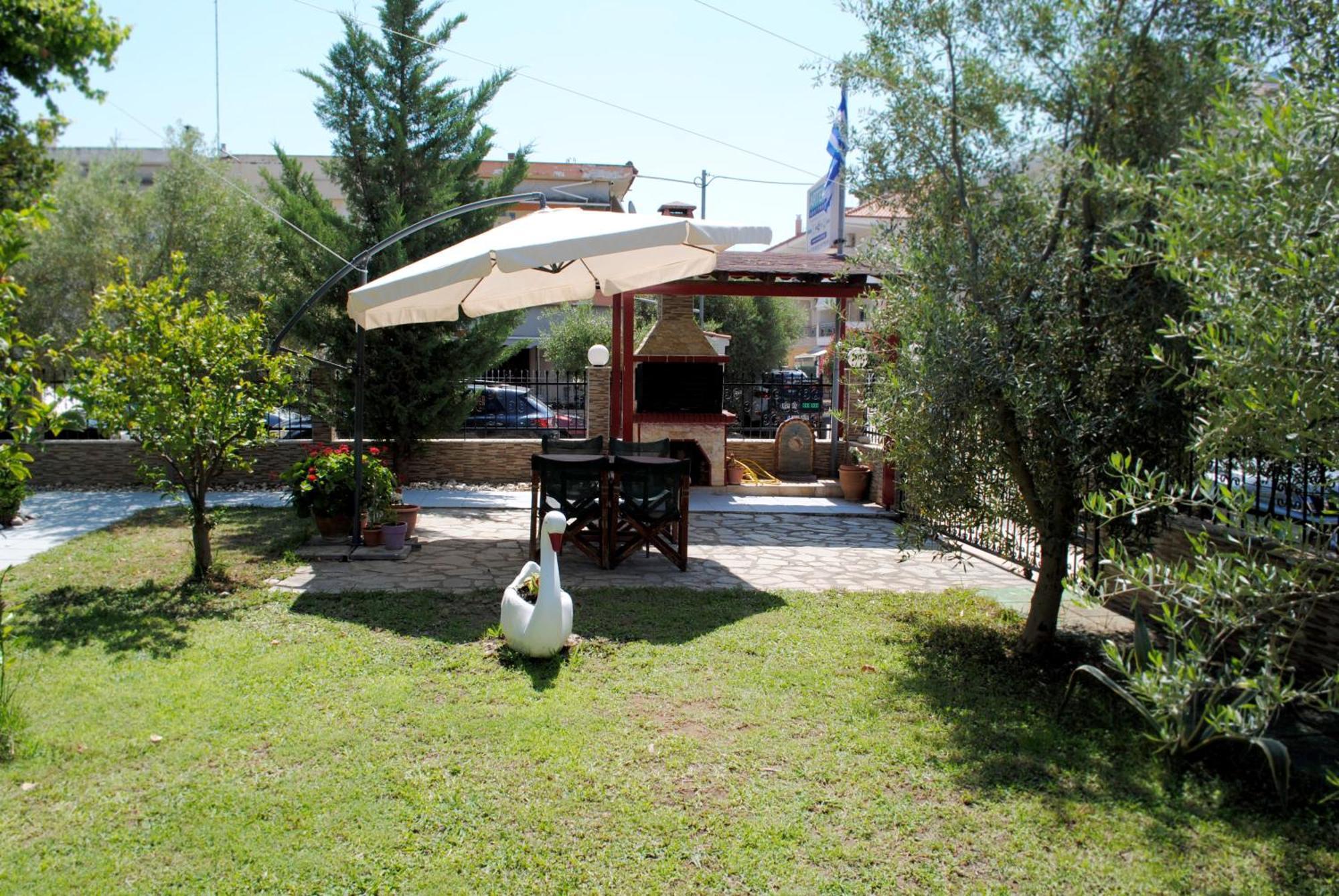 Artemis Apartments Paralia Dionysiou Dış mekan fotoğraf